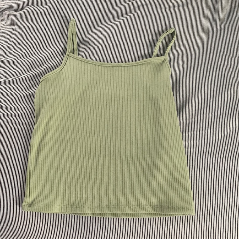 American eagle crop top